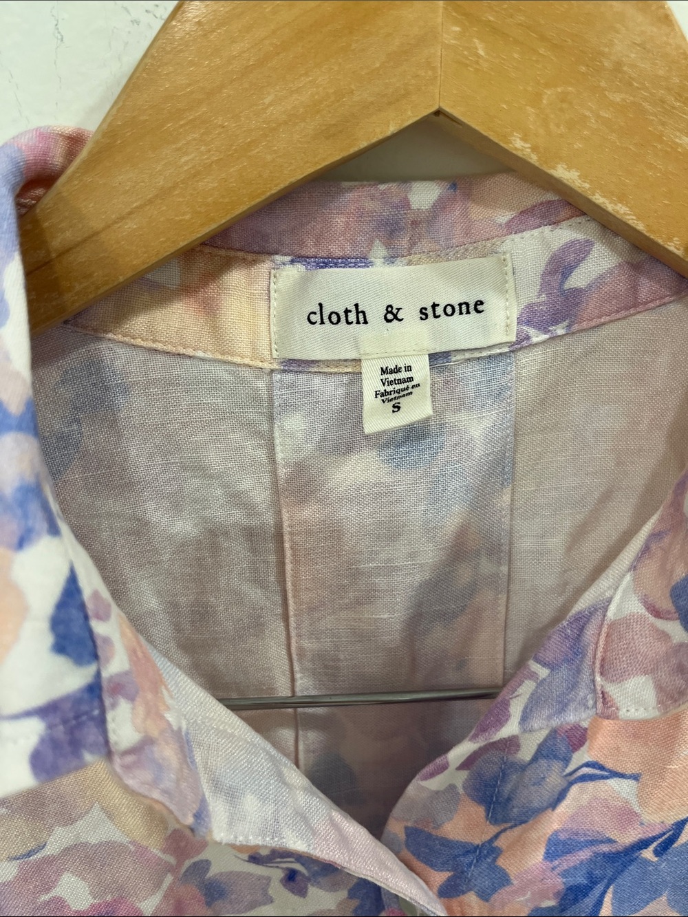 Anthropologie Cloth & Stone Linen Floral Button Down Shirt - Picture 4 of 5